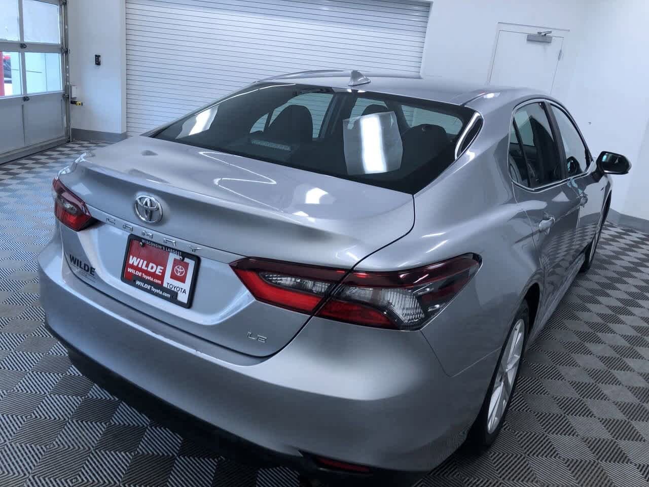 2024 Toyota Camry LE 33