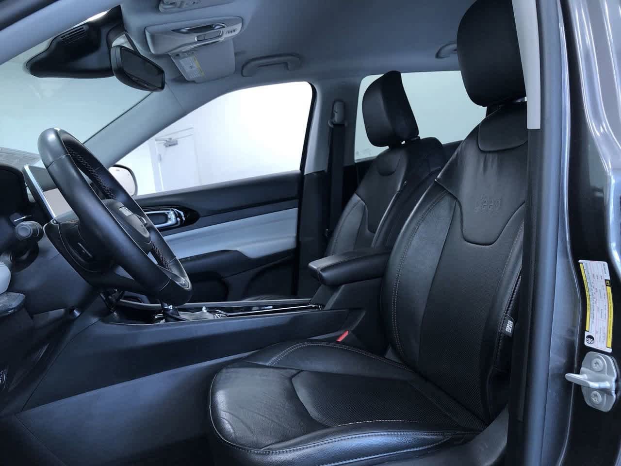 Thumbnail: 2022 Jeep Compass - 17