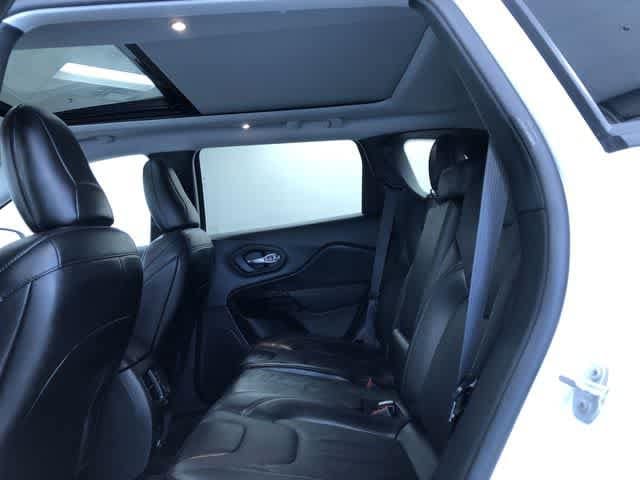 Thumbnail: 2023 Jeep Cherokee - 20