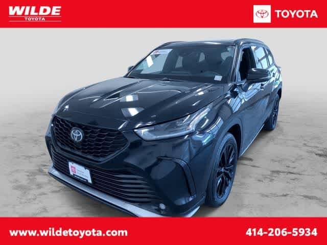 Thumbnail: 2025 Toyota Highlander - 1