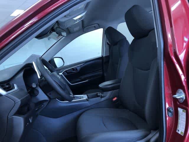 Thumbnail: 2024 Toyota RAV4 - 18