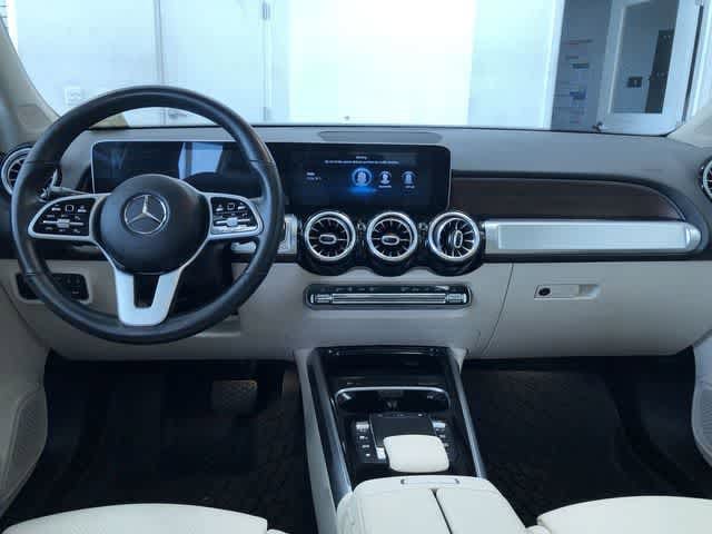 Thumbnail: 2021 Mercedes-Benz GLB - 18