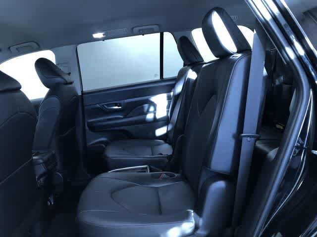 Thumbnail: 2025 Toyota Grand Highlander - 22