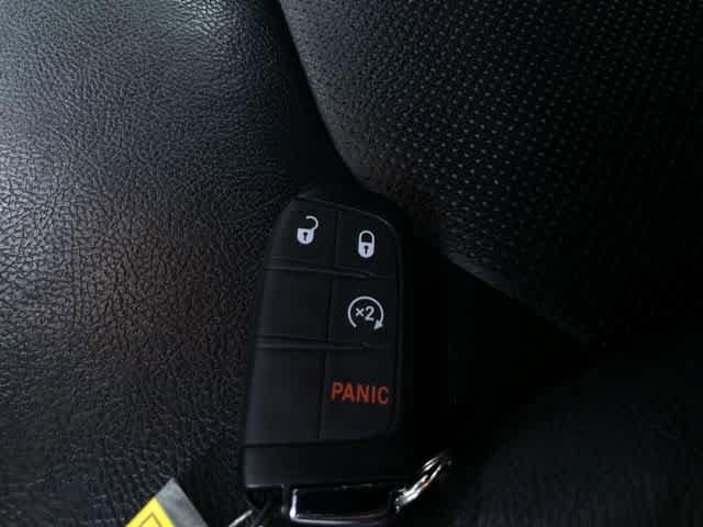 Thumbnail: 2022 Jeep Compass - 33