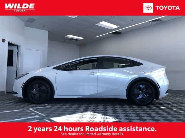 Thumbnail: 2026 Toyota Prius - 3