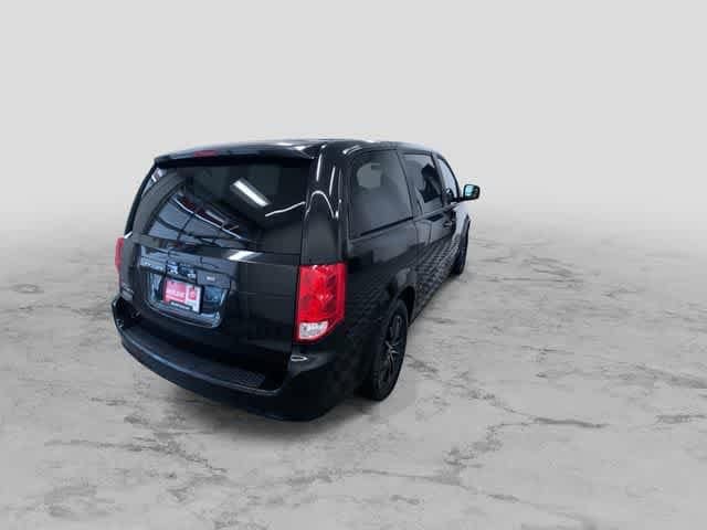 Thumbnail: 2015 Dodge Grand Caravan - 10