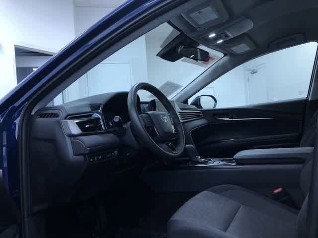 Thumbnail: 2025 Toyota Camry - 11