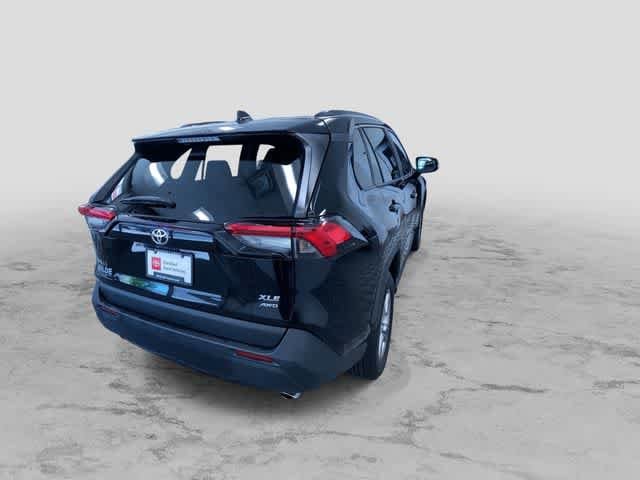 Thumbnail: 2025 Toyota RAV4 - 9