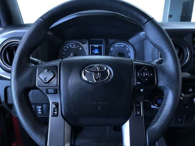 Thumbnail: 2022 Toyota Tacoma - 18