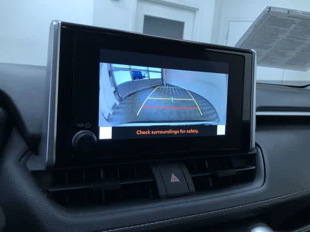 Thumbnail: 2025 Toyota RAV4 - 27