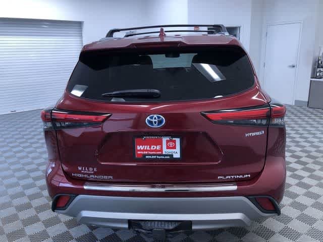 Thumbnail: 2020 Toyota Highlander - 13