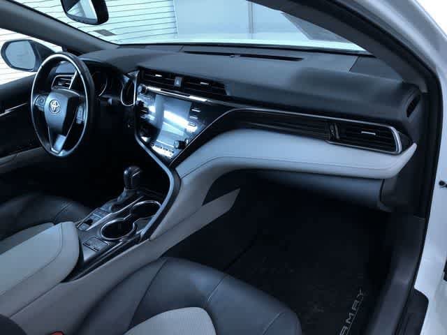 Thumbnail: 2020 Toyota Camry - 22