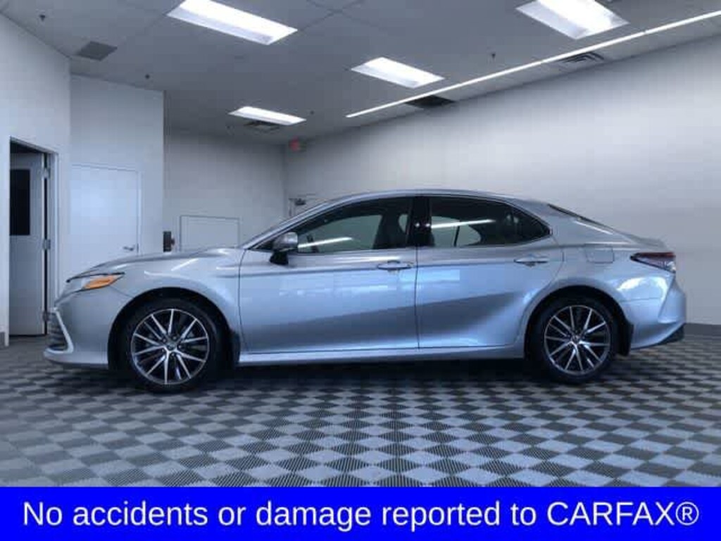 Used 2023 Toyota Camry Hybrid XLE Car