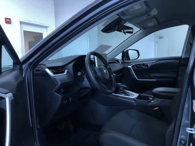 Thumbnail: 2025 Toyota RAV4 - 10