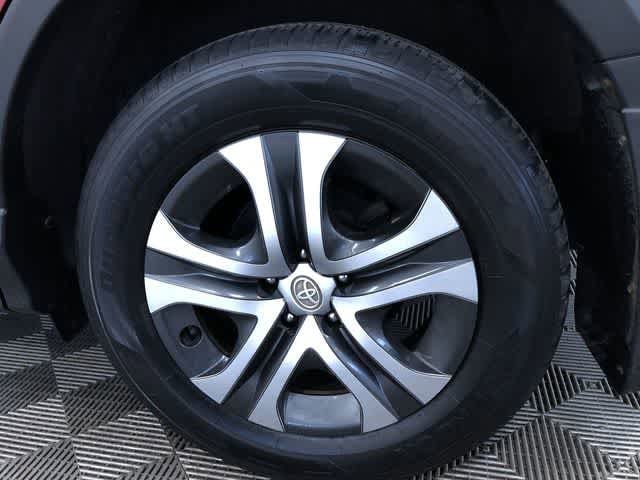 Thumbnail: 2016 Toyota RAV4 - 16