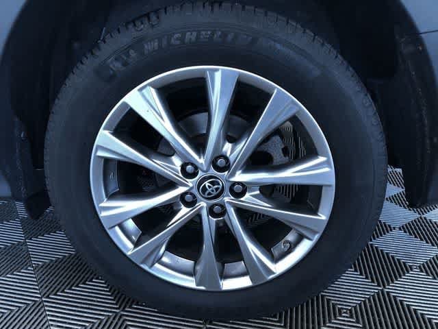 Thumbnail: 2017 Toyota RAV4 - 18