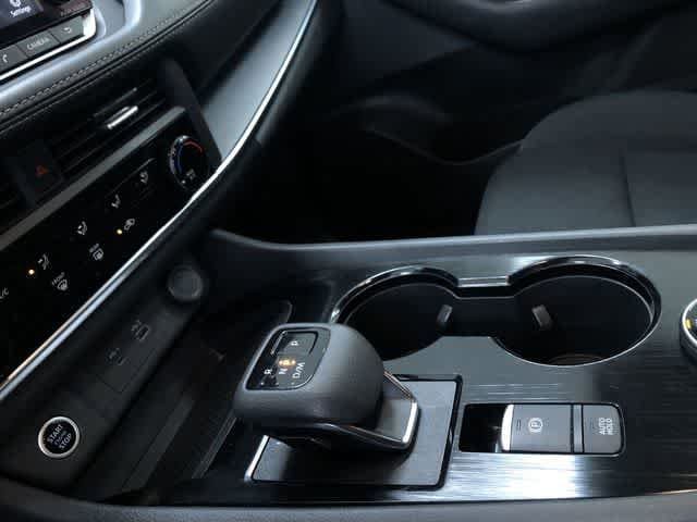 Thumbnail: 2023 Nissan Rogue - 31