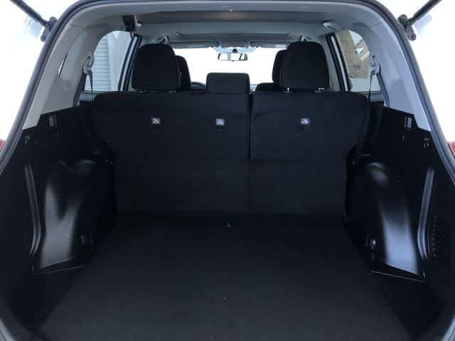 Thumbnail: 2013 Toyota RAV4 - 23