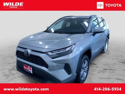 Shop 2025 Toyota RAV4 XLE Sport Utility For Sale Milwaukee, Wisconsin