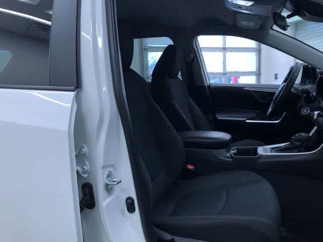 Thumbnail: 2024 Toyota RAV4 - 22
