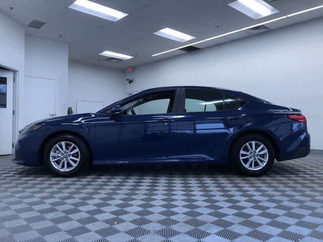 Thumbnail: 2025 Toyota Camry - 12