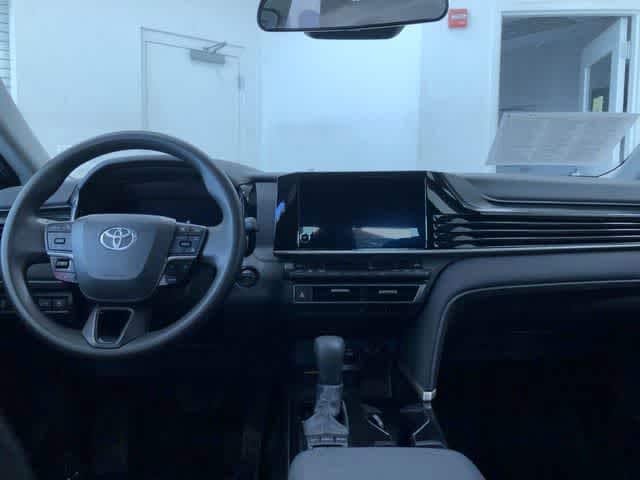 Thumbnail: 2025 Toyota Camry - 18