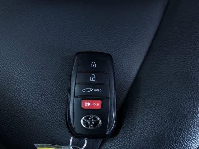 Thumbnail: 2025 Toyota Grand Highlander - 34