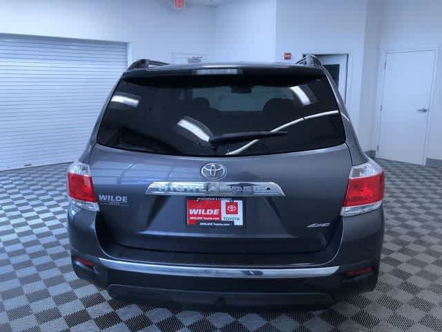 Thumbnail: 2013 Toyota Highlander - 6