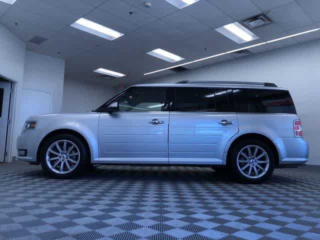 Thumbnail: 2016 Ford Flex - 12