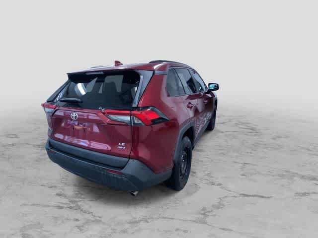 Thumbnail: 2020 Toyota RAV4 - 9