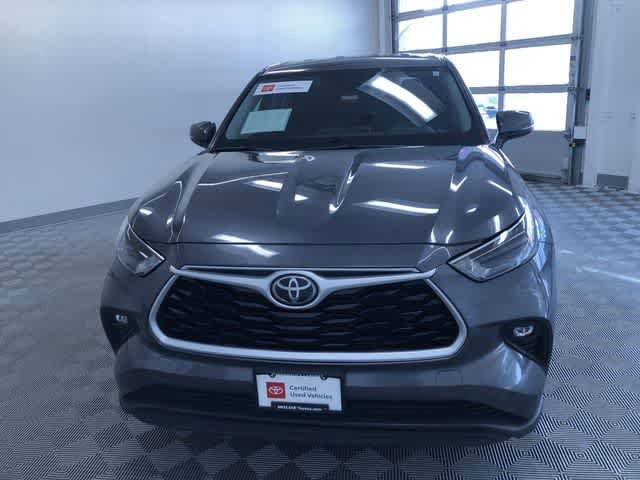 Thumbnail: 2024 Toyota Highlander - 16