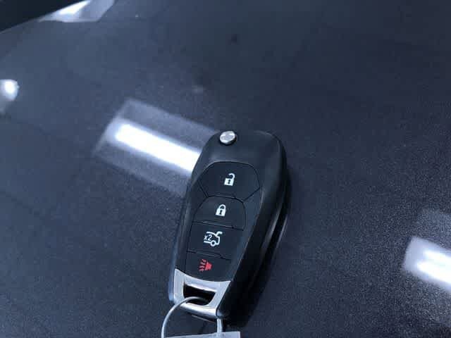 Thumbnail: 2017 Chevrolet Cruze - 30