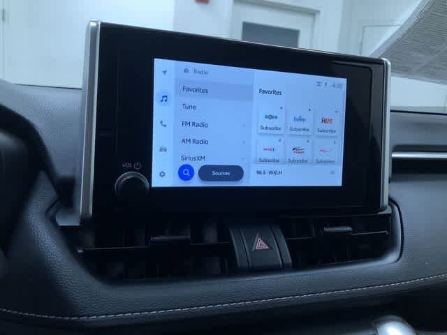 Thumbnail: 2025 Toyota RAV4 - 28