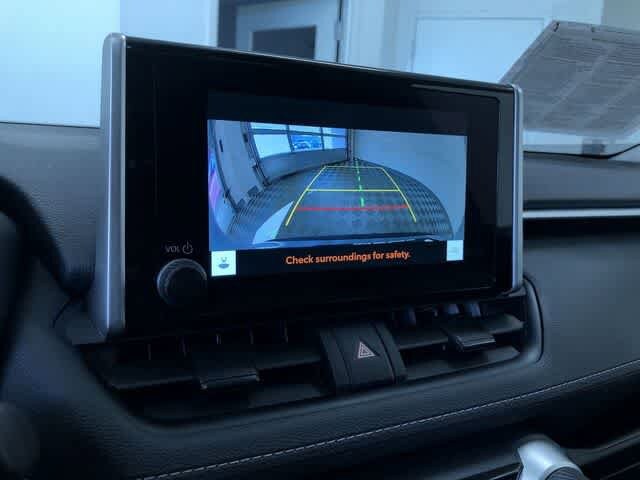 Thumbnail: 2025 Toyota RAV4 - 27