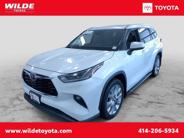 Thumbnail: 2021 Toyota Highlander - 1