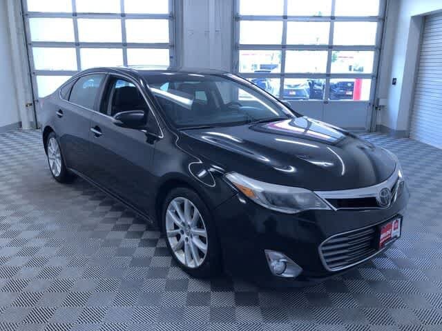 Thumbnail: 2014 Toyota Avalon - 37