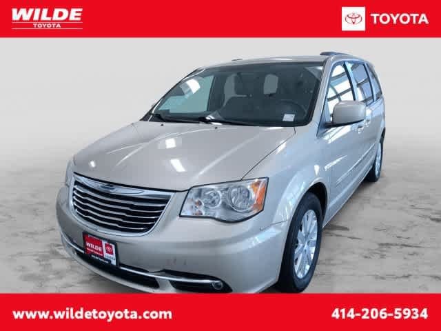 2013 Chrysler Town & Country Touring