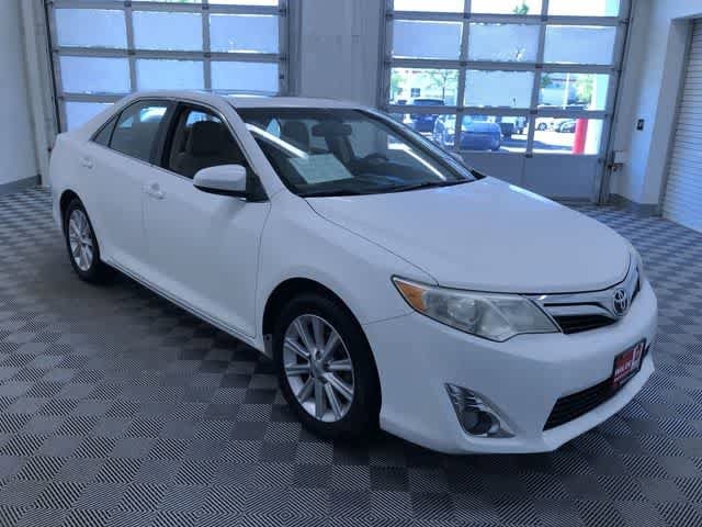 Thumbnail: 2013 Toyota Camry - 36