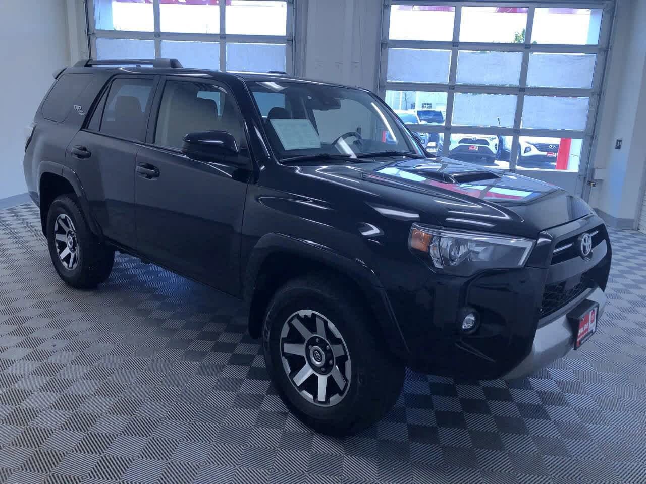 2024 Toyota 4Runner TRD Off Road 37