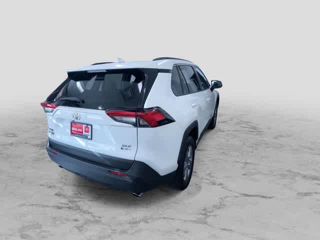 Thumbnail: 2025 Toyota RAV4 - 9