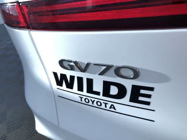 Thumbnail: 2023 Genesis GV70 - 17