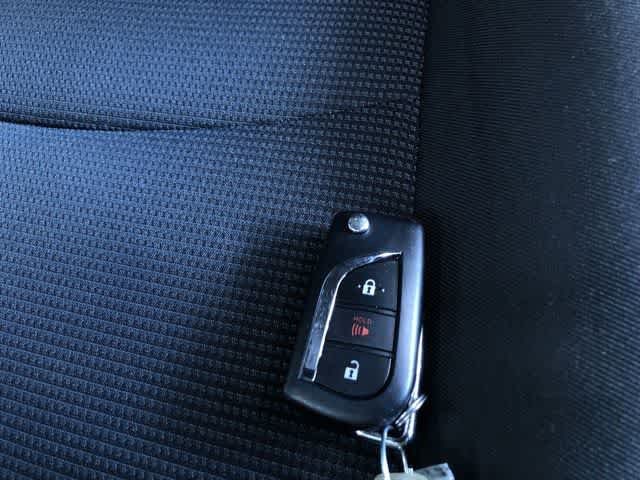 Thumbnail: 2024 Toyota RAV4 - 32