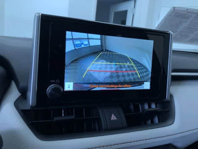 Thumbnail: 2025 Toyota RAV4 - 27