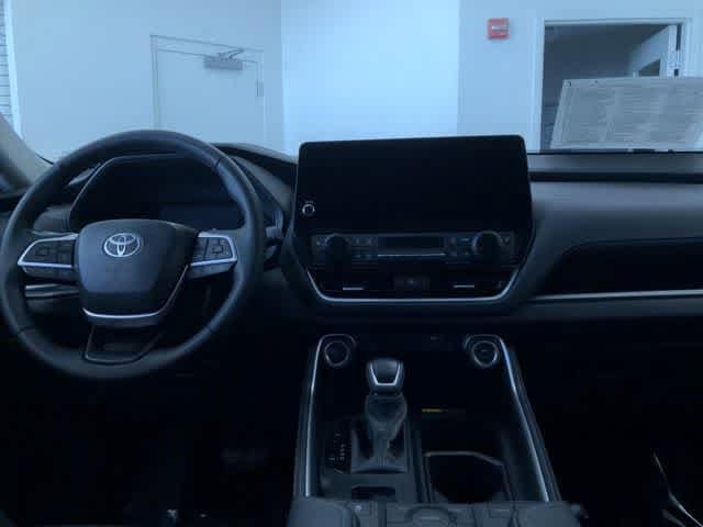 Thumbnail: 2025 Toyota Grand Highlander - 19