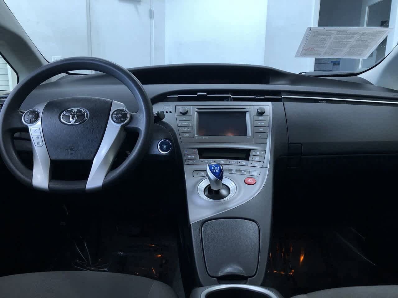 Thumbnail: 2013 Toyota Prius - 16