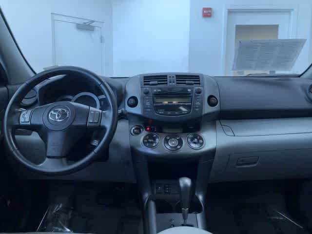 Thumbnail: 2011 Toyota RAV4 - 16