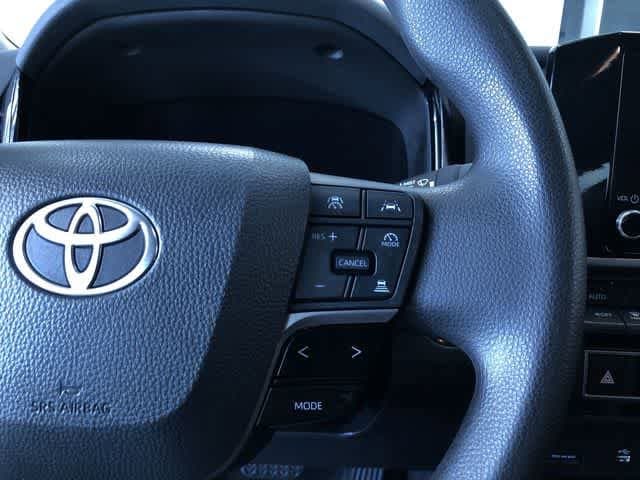 Thumbnail: 2025 Toyota Camry - 27