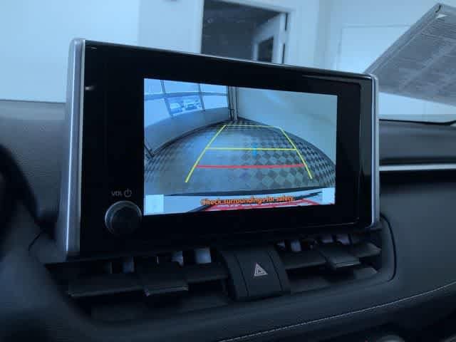 Thumbnail: 2025 Toyota RAV4 - 27