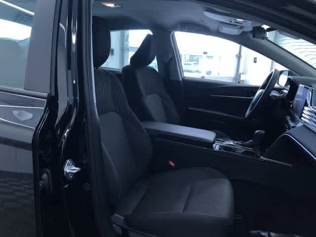 Thumbnail: 2025 Toyota Camry - 23