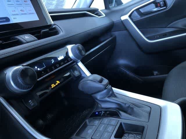 Thumbnail: 2024 Toyota RAV4 - 29